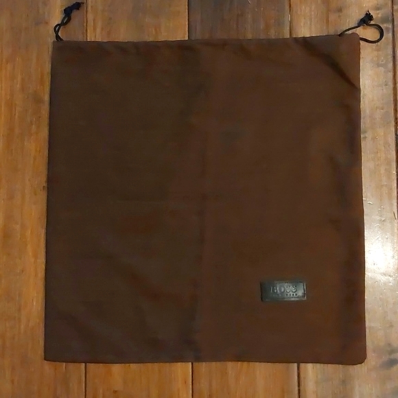 HUGO BOSS BROWN 15" X 15" DRAWSTRING DUSTBAG - Picture 6 of 6